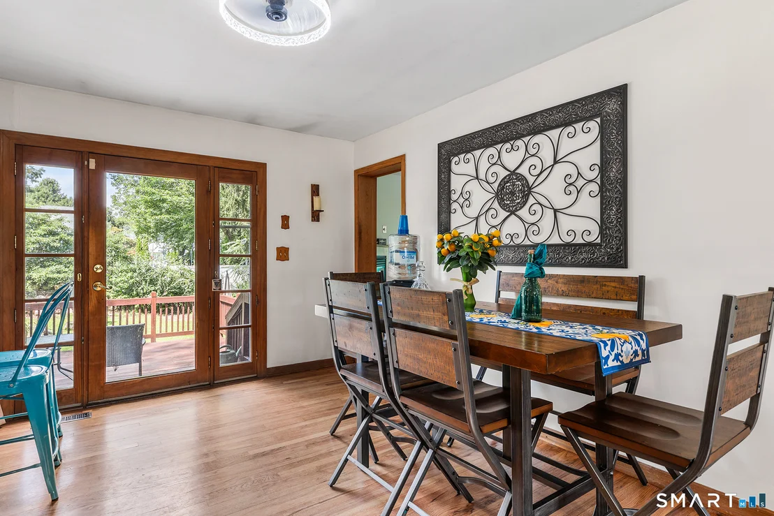 Photo of 9 Glenridge Drive