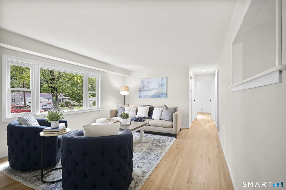Photo of 31 Meadowlark Road