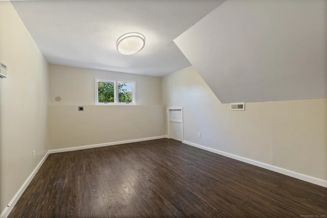 Photo of 577 Griffin Road