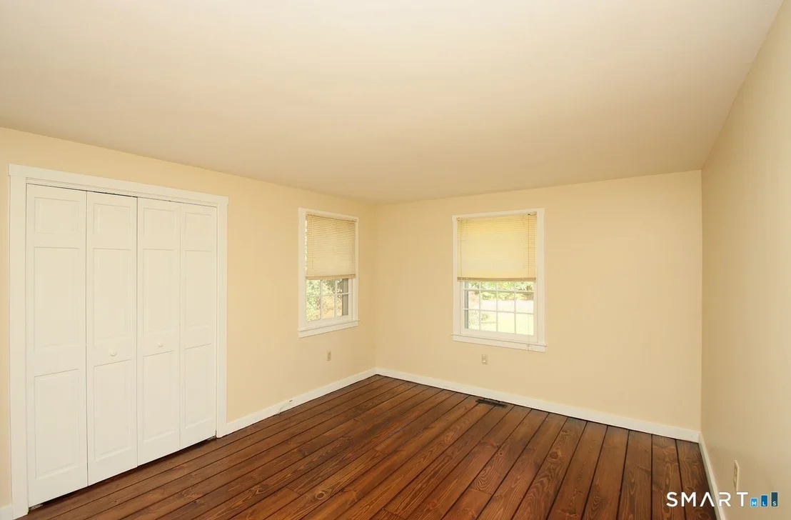 Photo of 662 Forest Road