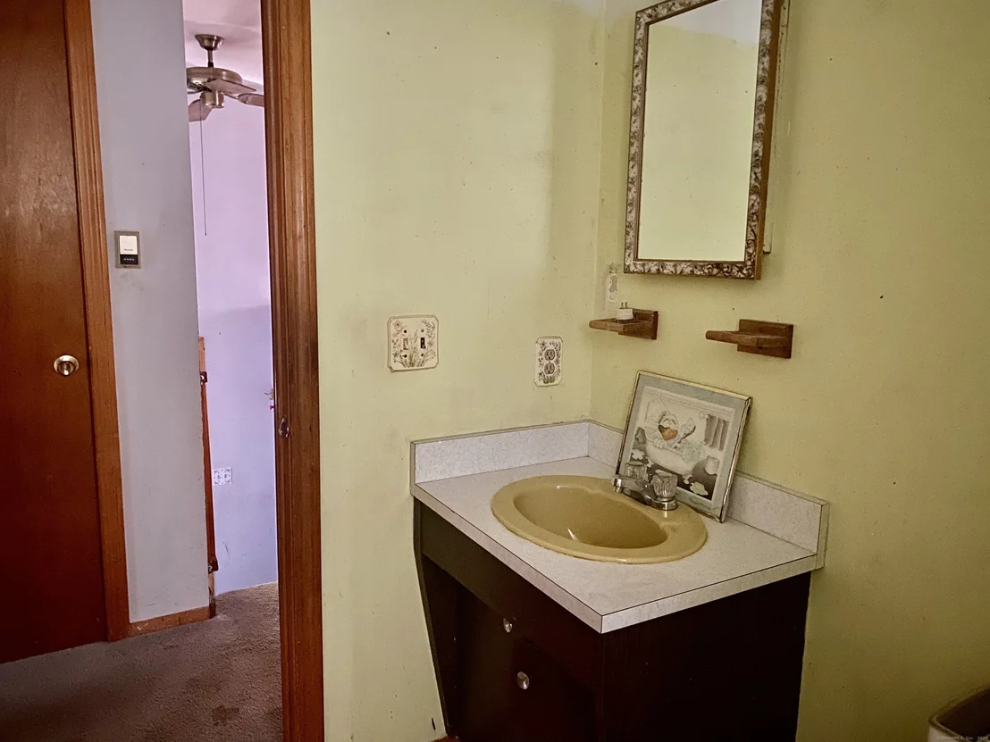 Photo of 100 Nutmeg Drive
