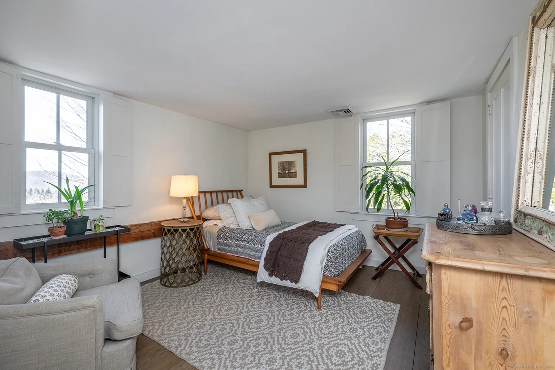 Photo of 231 Maple Street