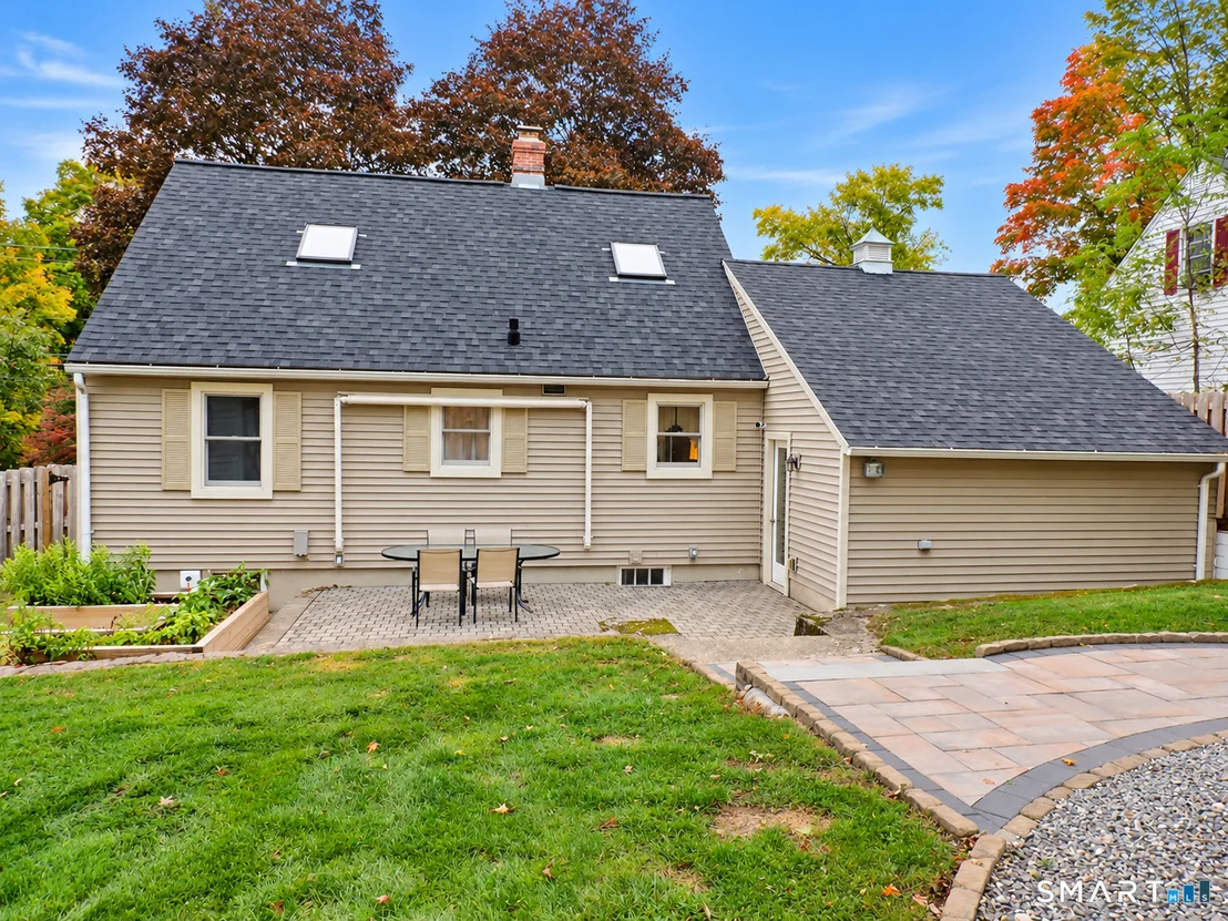 Photo of 344 Charles Street