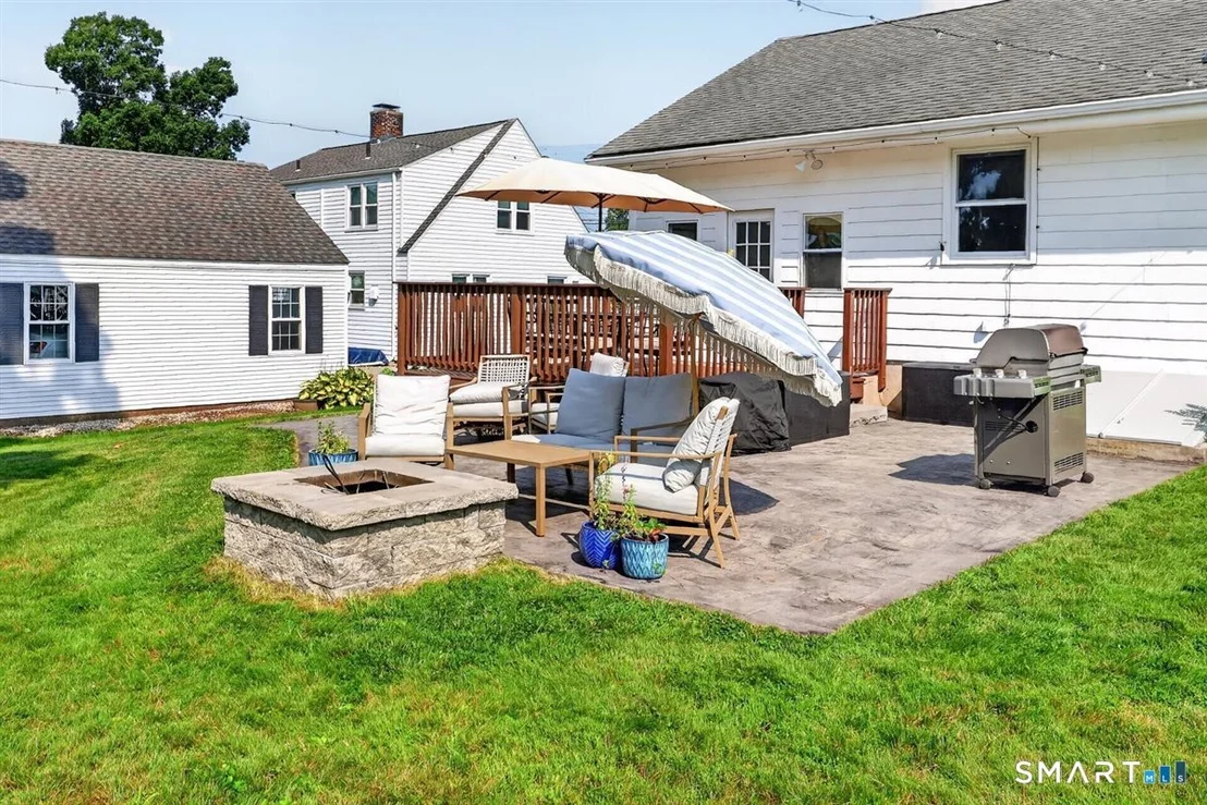 Photo of 366 Hackmatack Street