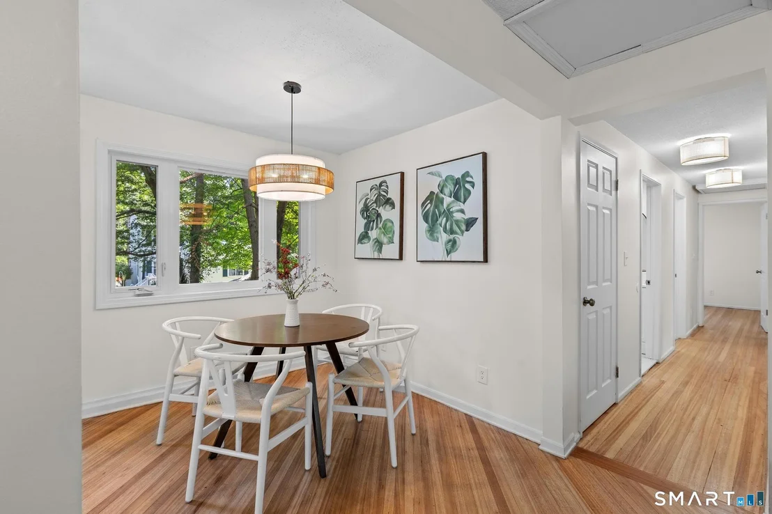 Photo of 17 Ireland Drive