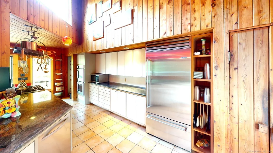 Photo of 97 Wyneding Hill Road