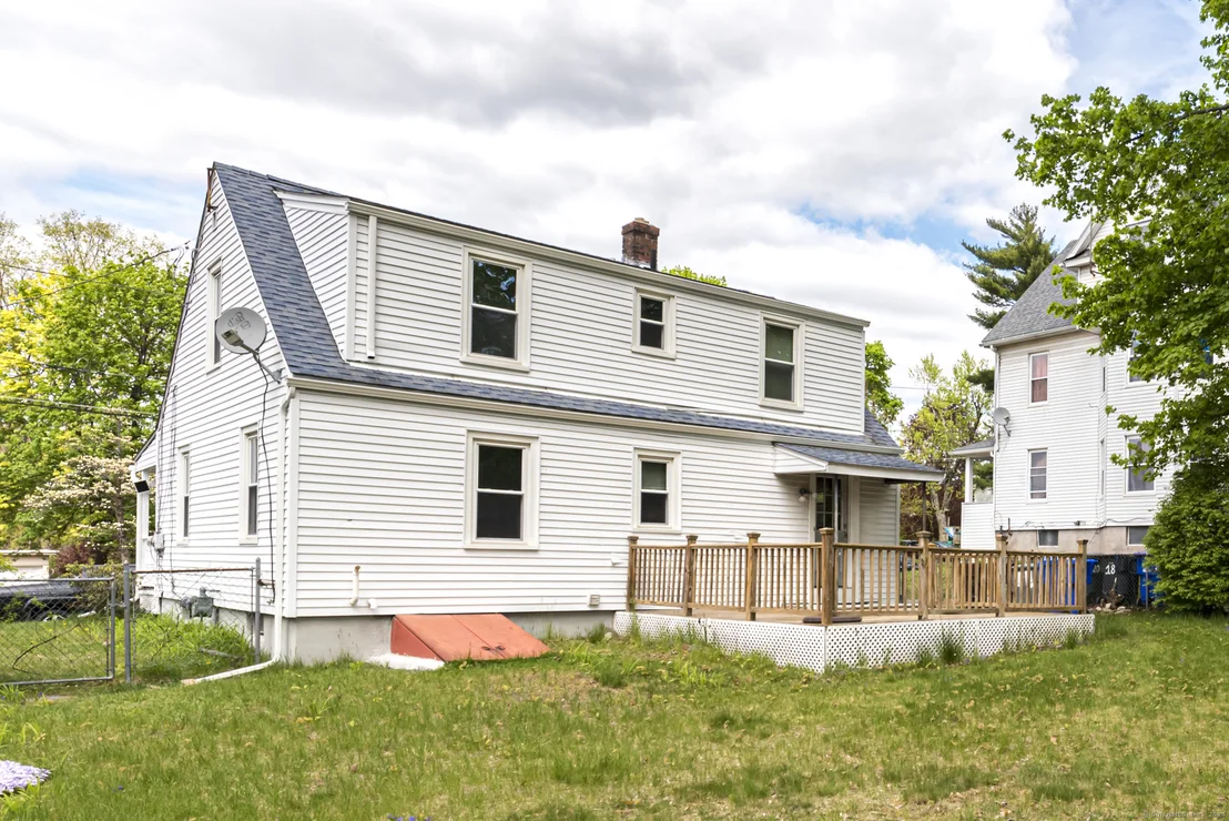 Photo of 14 Grant Avenue