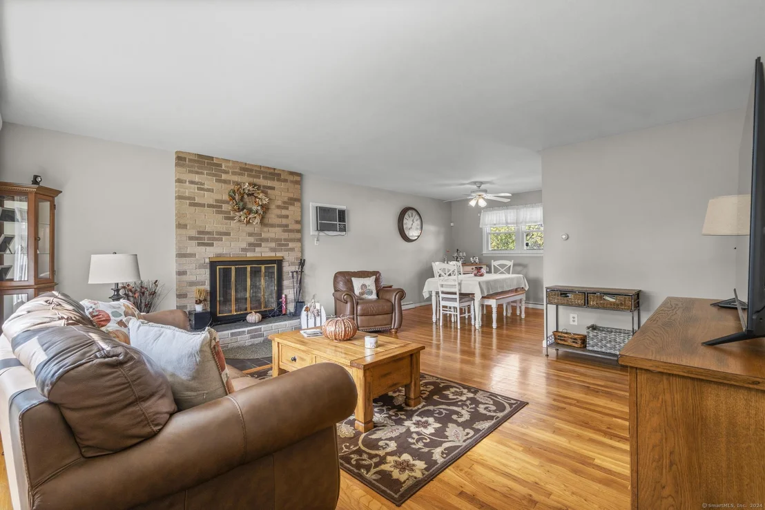 Photo of 96 Valley View Road