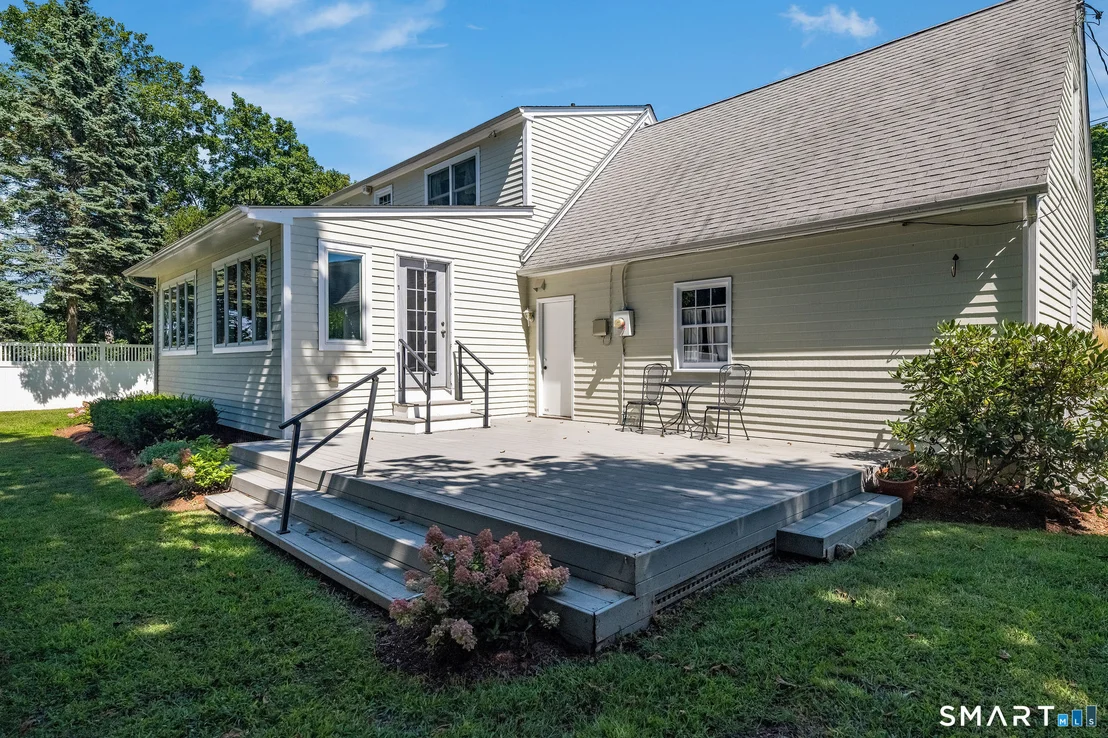 Photo of 145 Beach Park Road