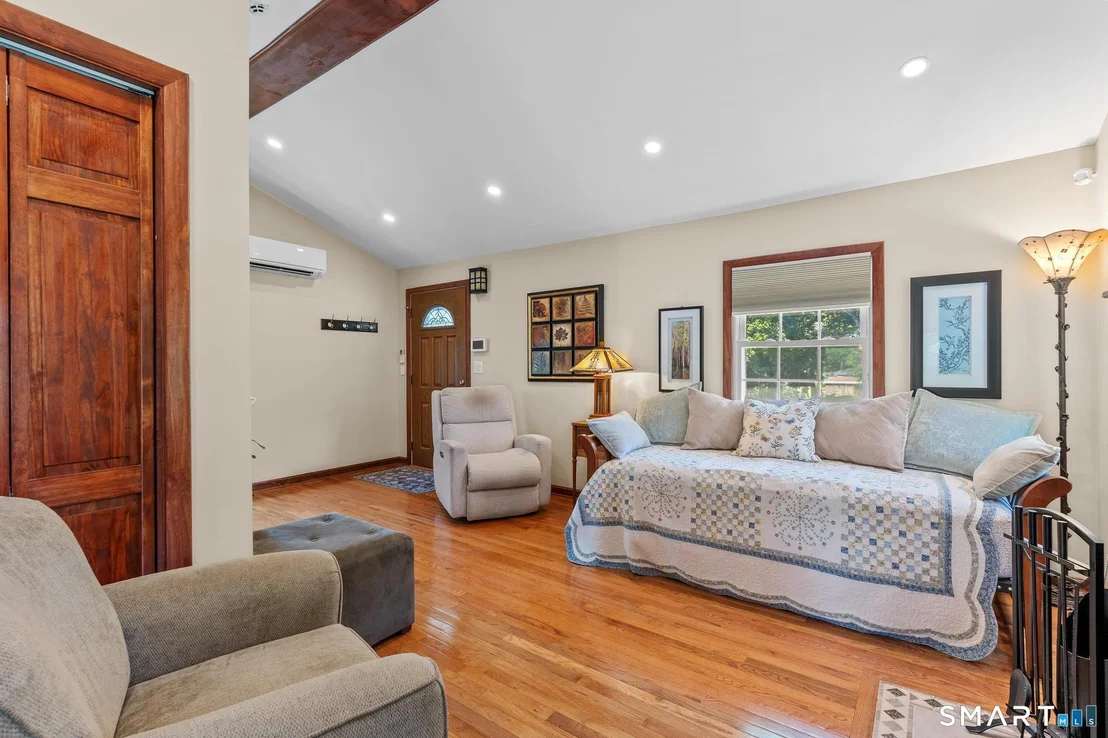 Photo of 16 Grieb Trail