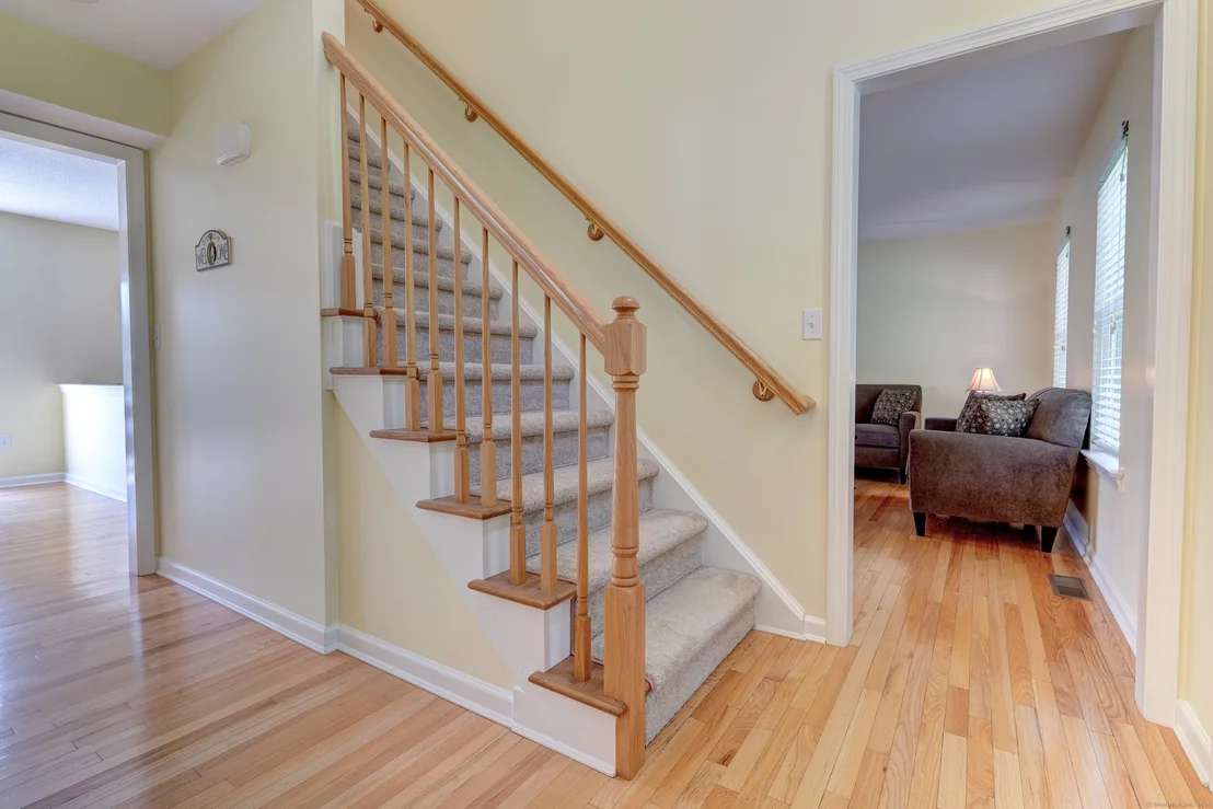 Photo of 142 Clearview Avenue