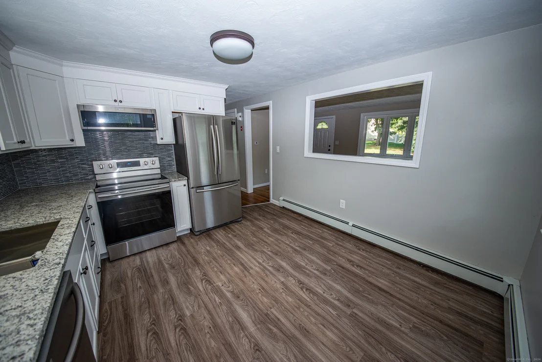 Photo of 28 Dune Road