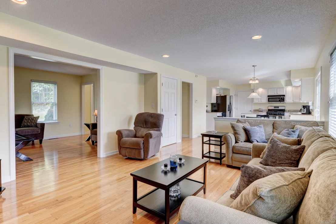 Photo of 142 Clearview Avenue