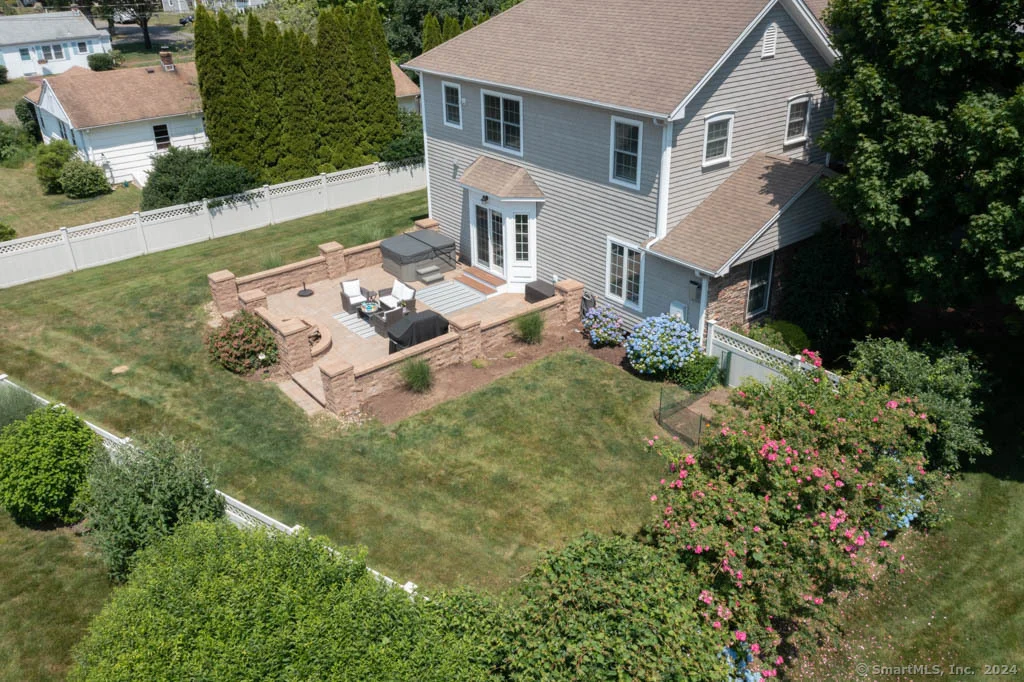 Photo of 8 Maynard Circle
