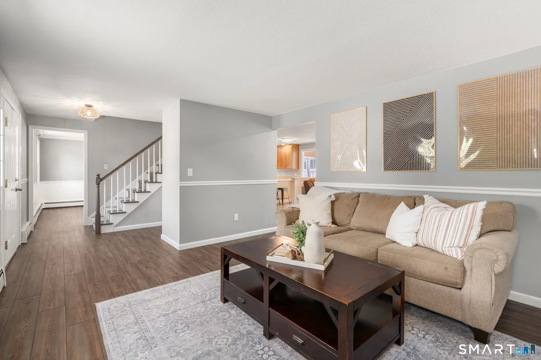 Photo of 200 Lefoll Boulevard