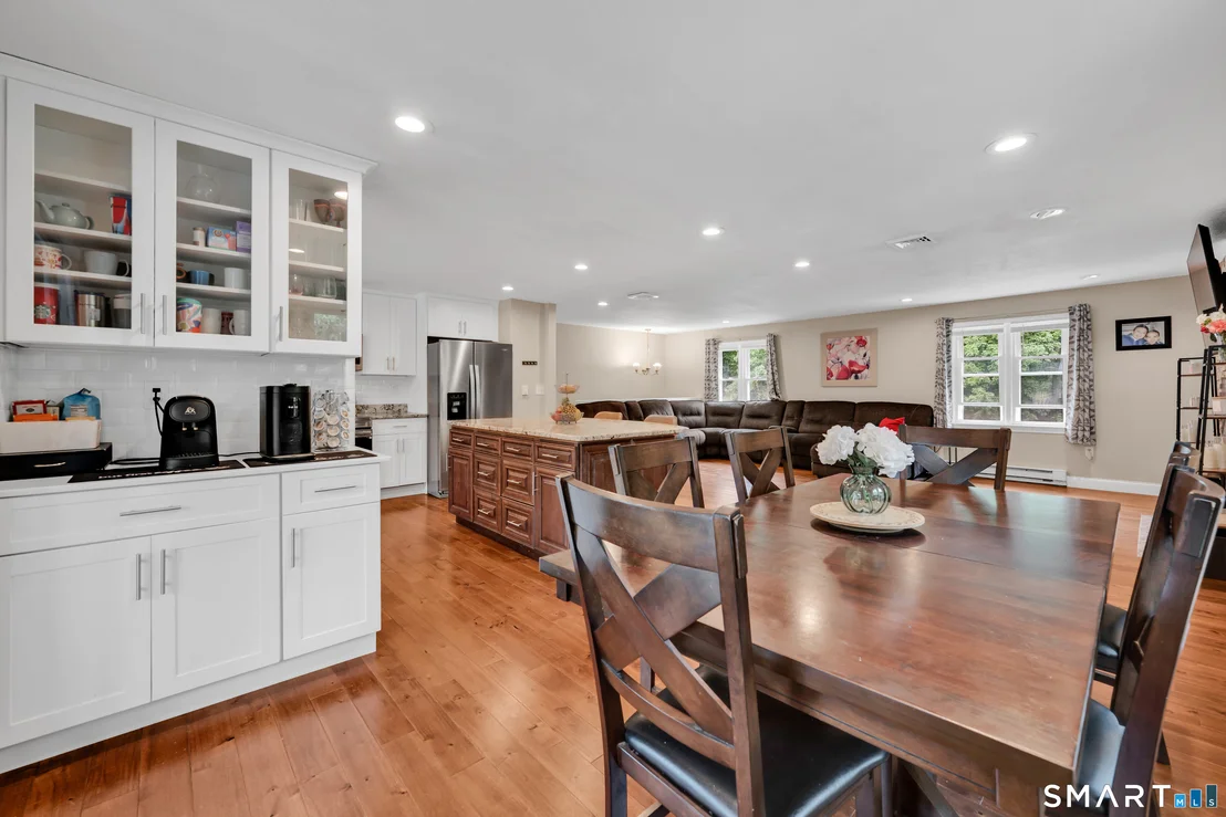 Photo of 89 Shweky Lane