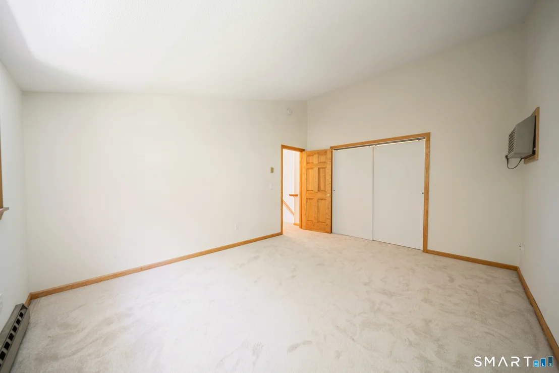 Photo of 231 Crestwood Drive