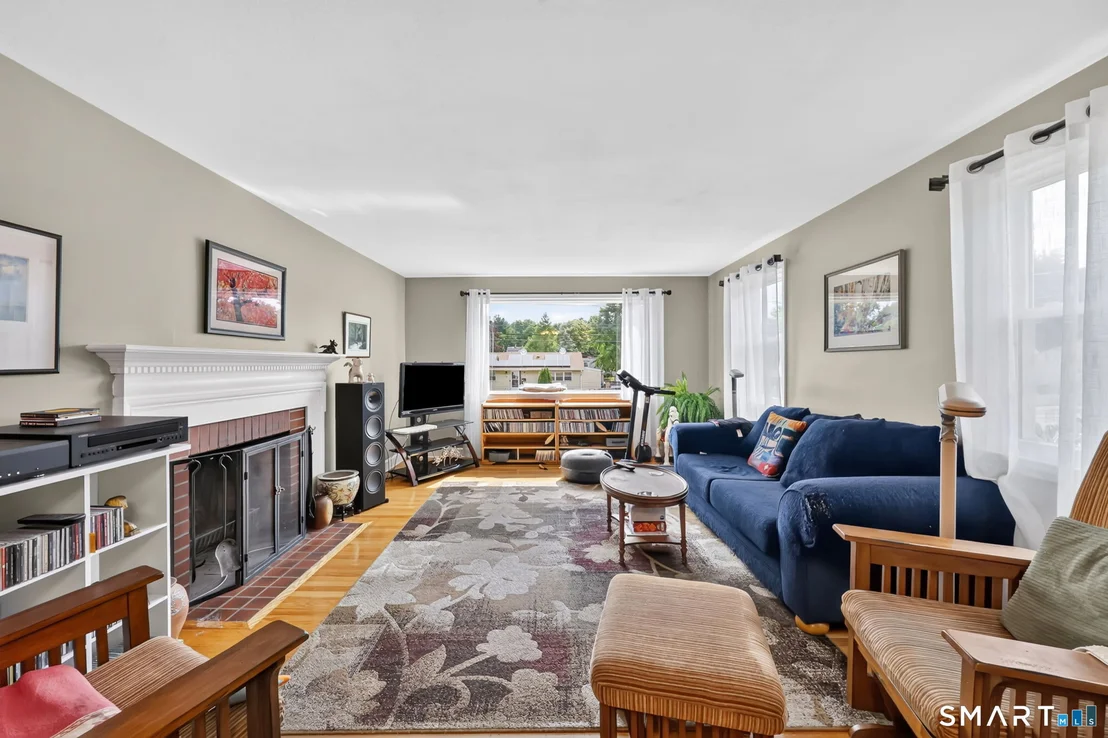 Photo of 104 Exeter Street