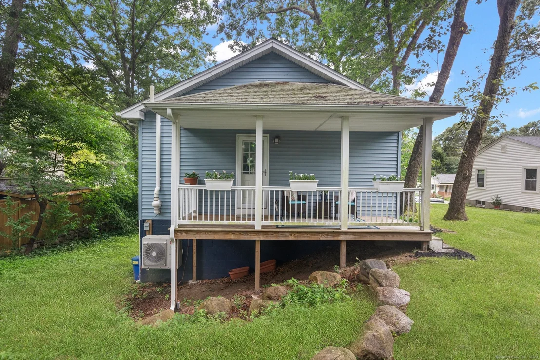 Photo of 133 133 Winterberry Road