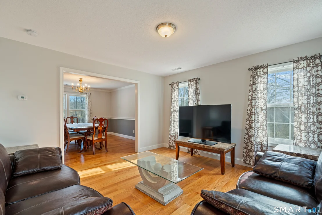 Photo of 453 Burlington Road