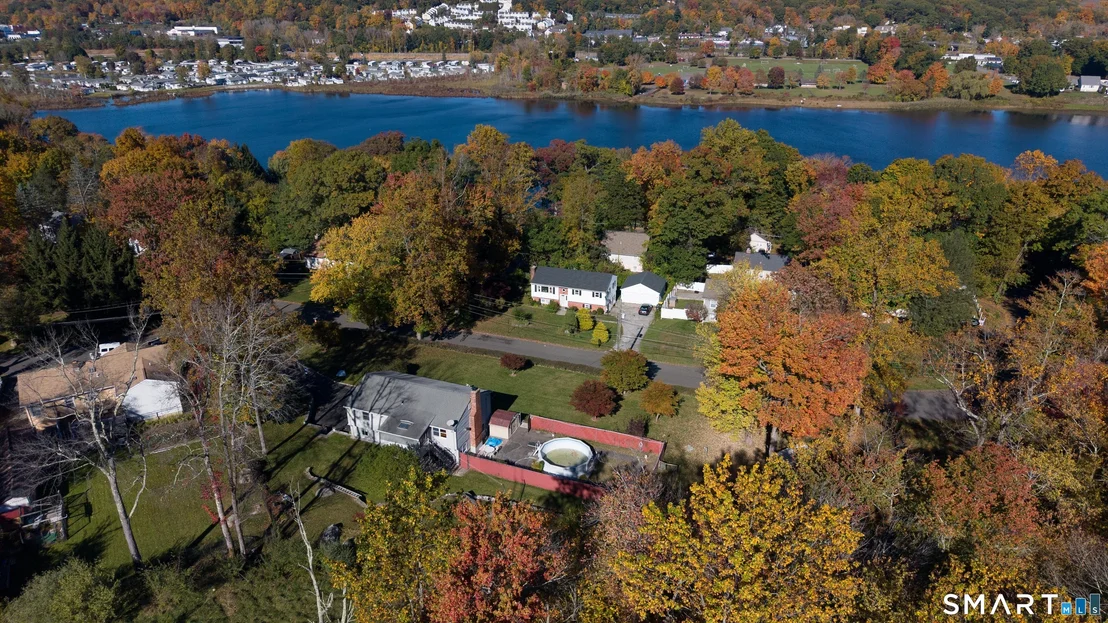 Photo of 2 Ken Oaks Drive