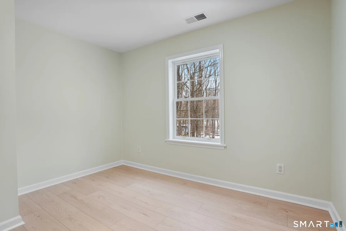 Photo of 26 Edgewood Road