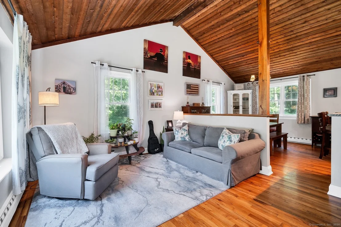 Photo of 24 Champlain Drive