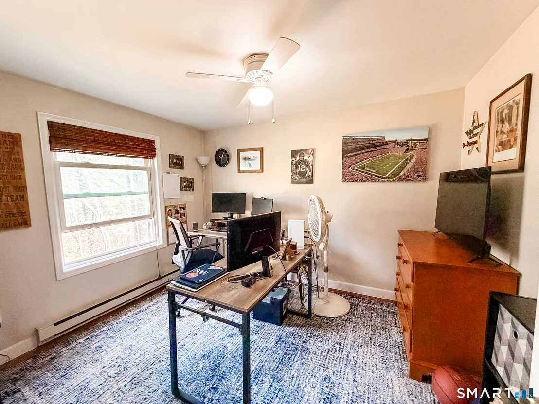 Photo of 199 Mashentuck Road