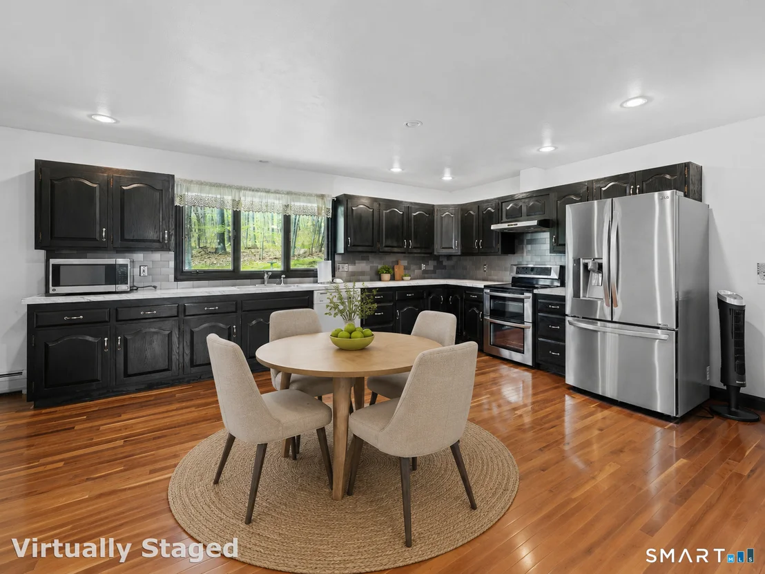 Photo of 132 Hickory Lane