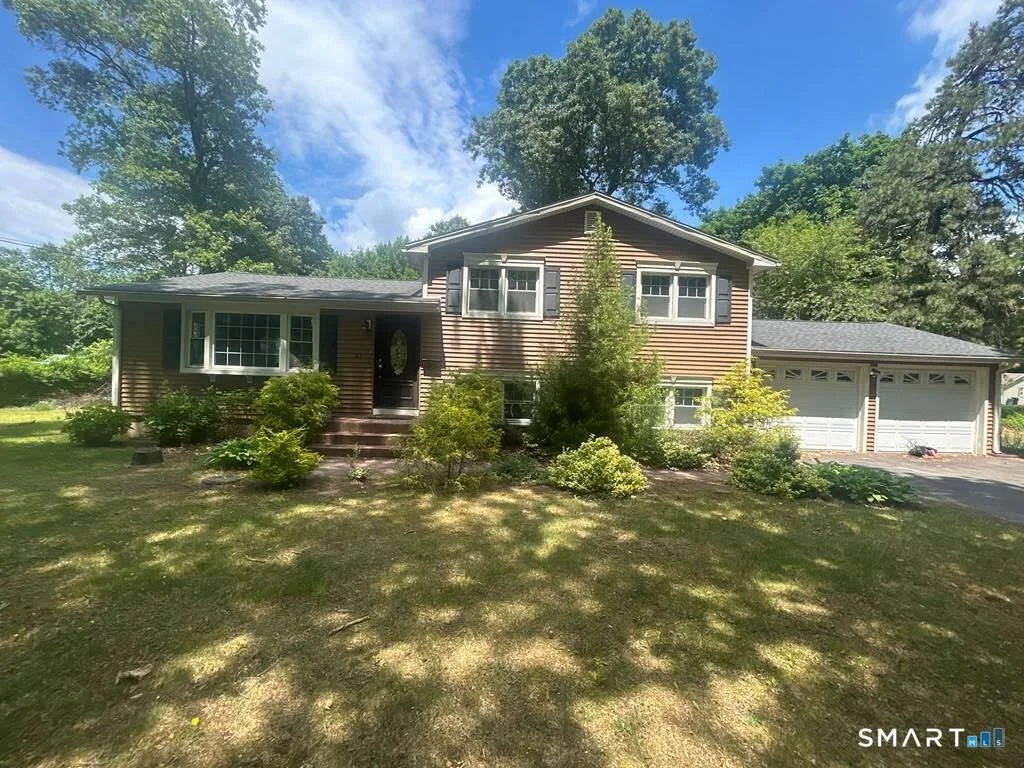 Photo of 21 Larson Drive