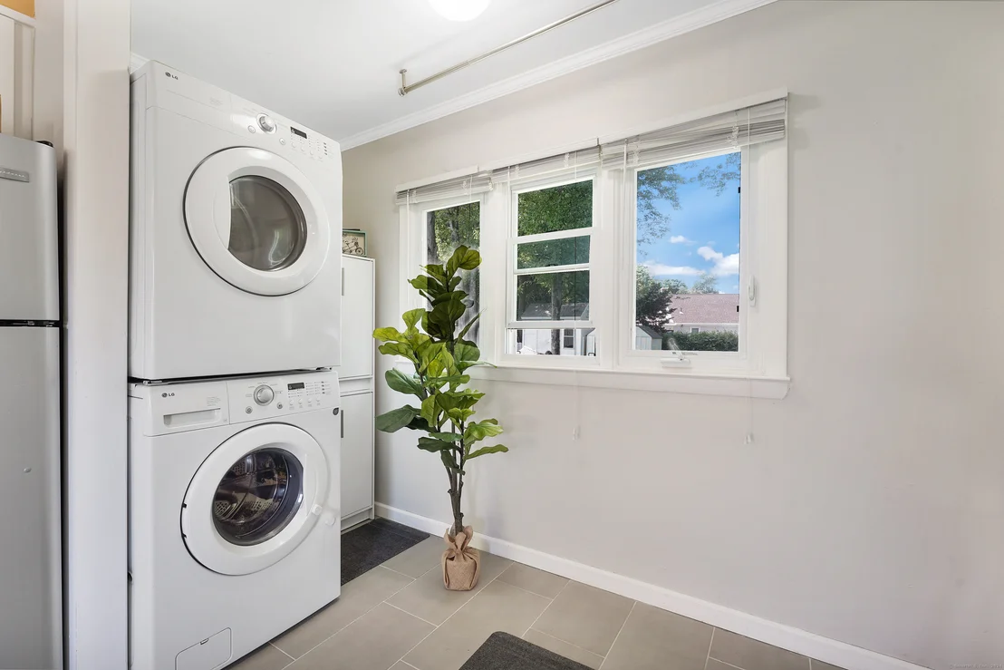 Photo of 77 Ruth Road