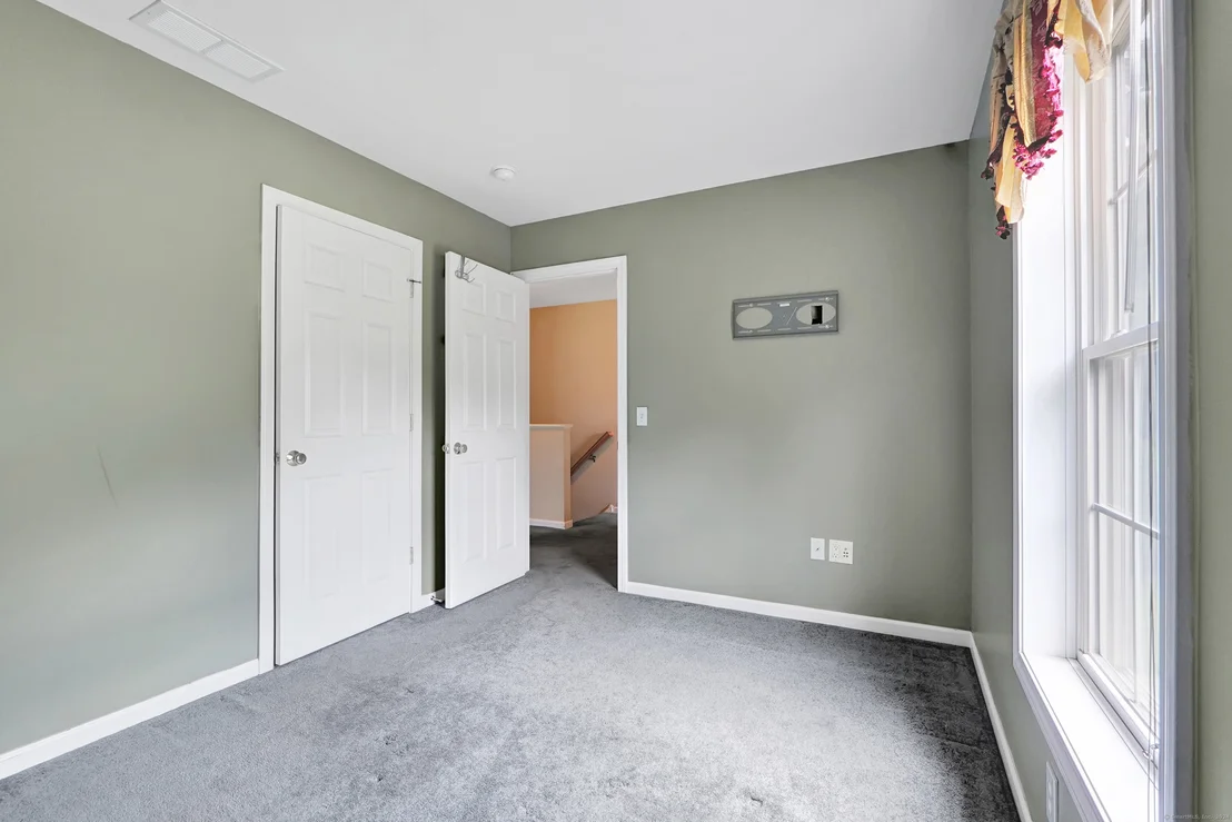 Photo of 65 Meadow Brook Road