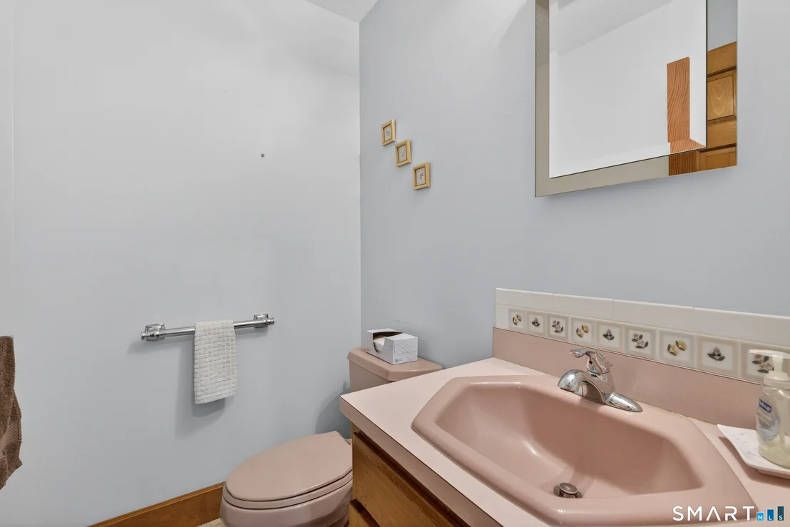 Photo of 33 Valley Drive