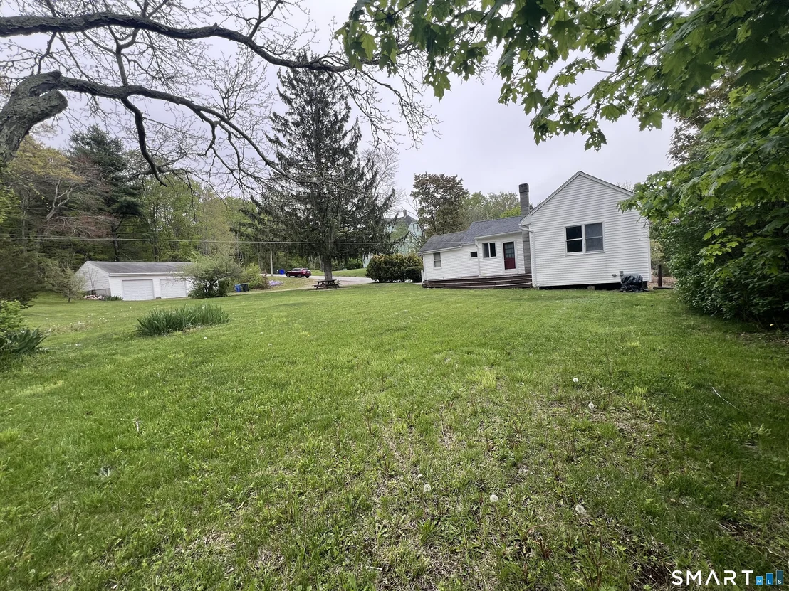 Photo of 136 Lillibridge Avenue