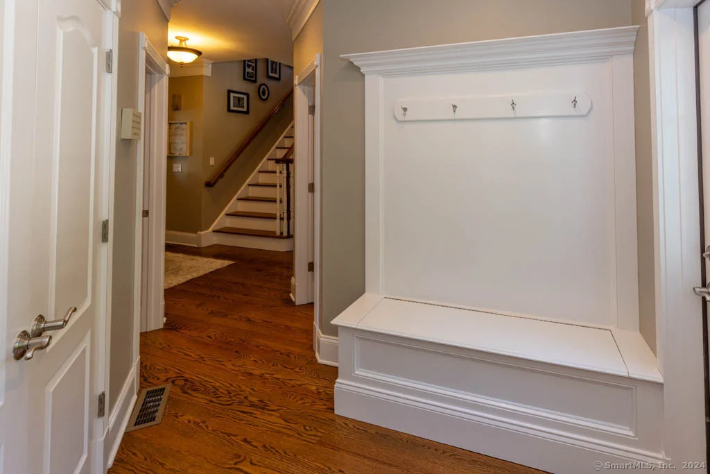 Photo of 8 Maynard Circle