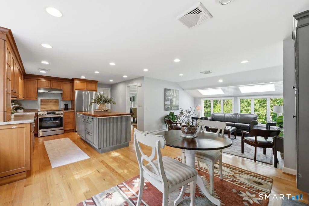 Photo of 8 Penwood Road