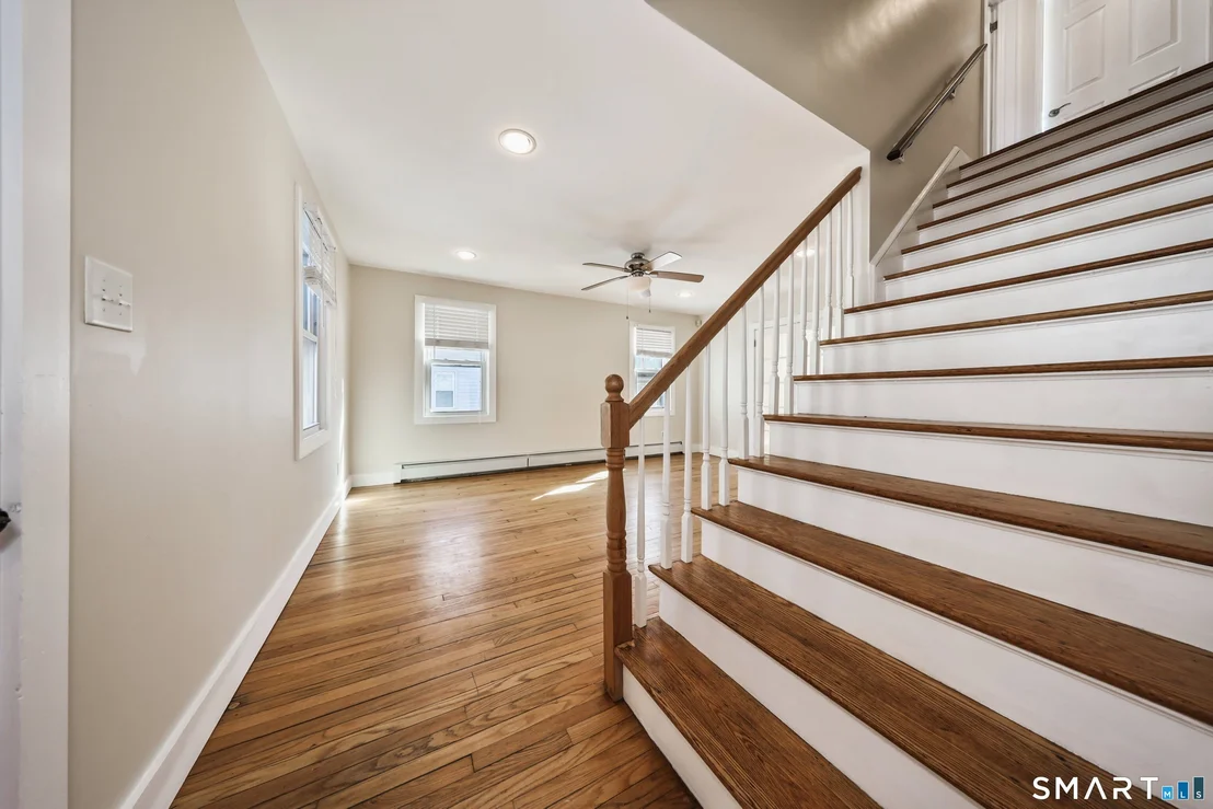 Photo of 116 Hillside Avenue