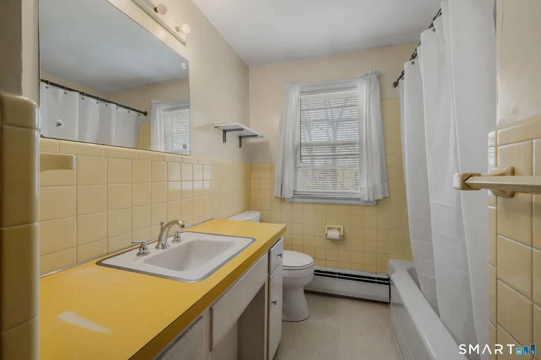 Photo of 4 Champlin Hill Court