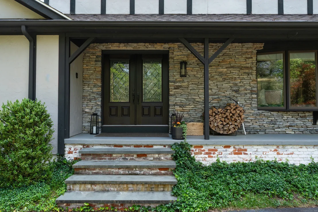 Photo of 128 Concord Drive