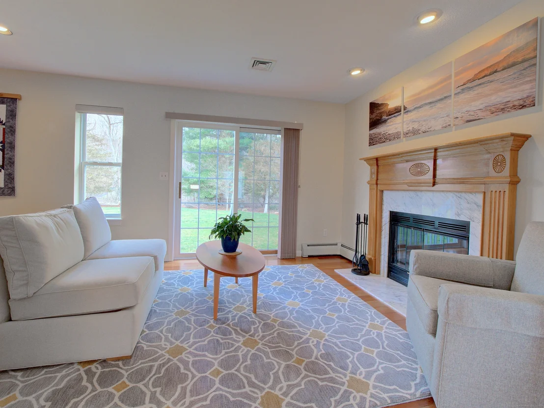 Photo of 115 Spring Wood Lane