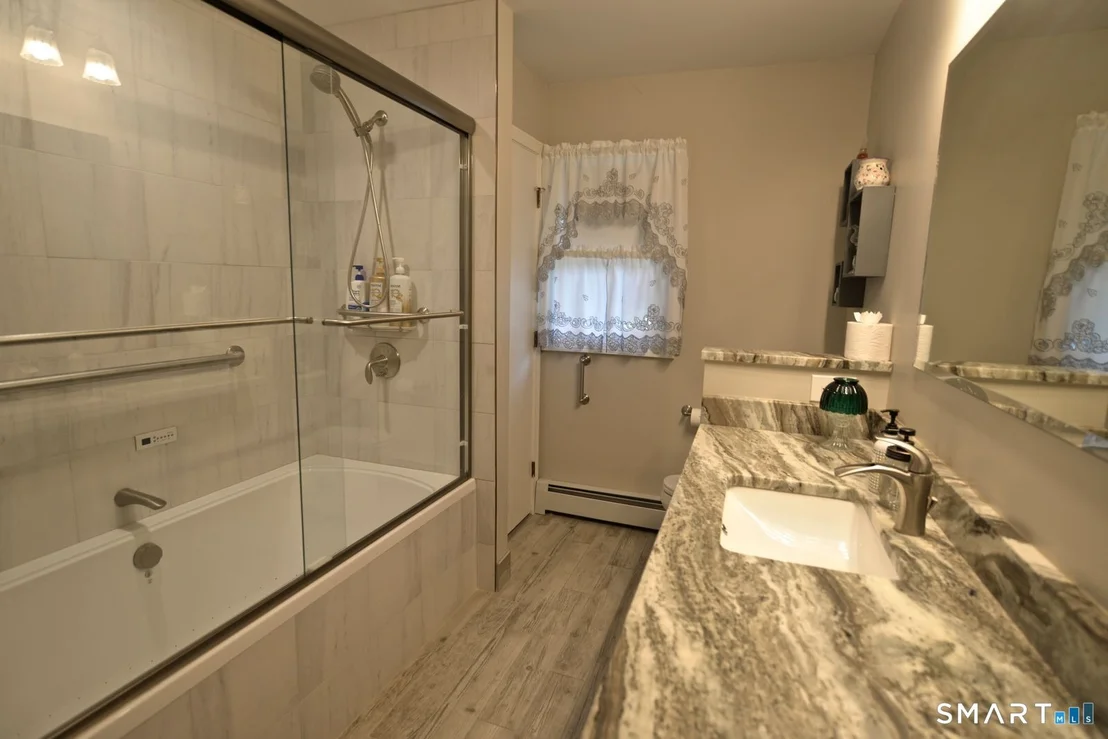 Photo of 8 Dean Drive