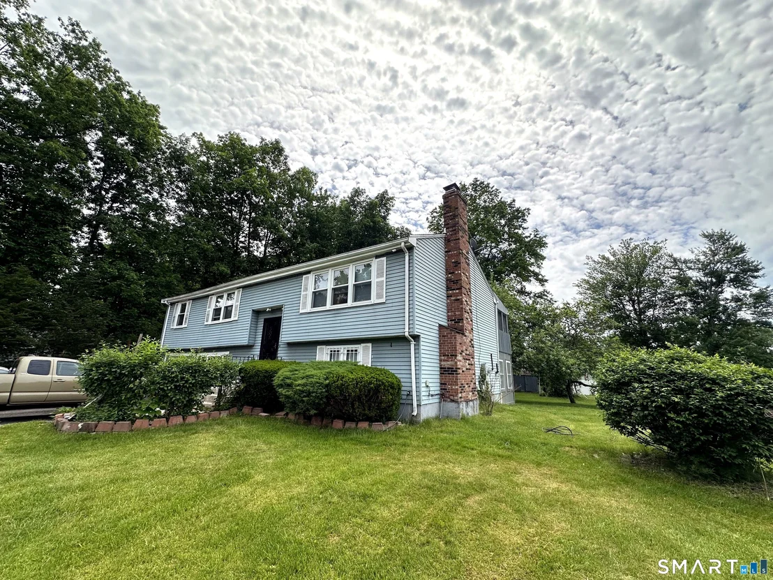 Photo of 27 Eagleton Drive
