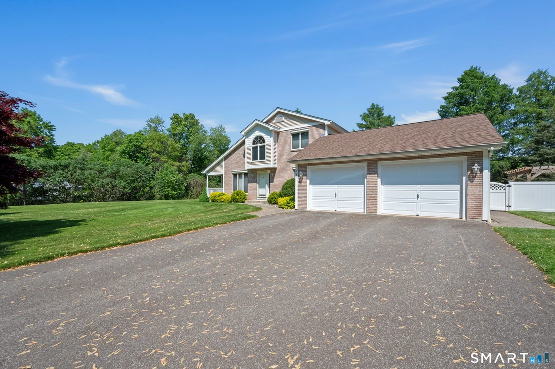 Photo of 220 Coleman Road