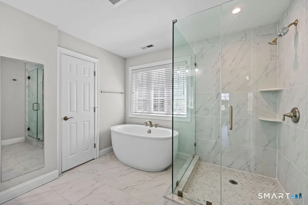 Photo of 359 Hammertown Road