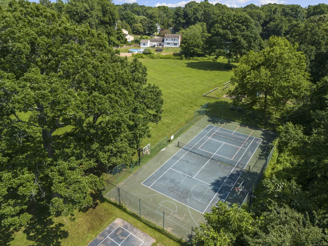 Photo of 14 Stonewall Lane