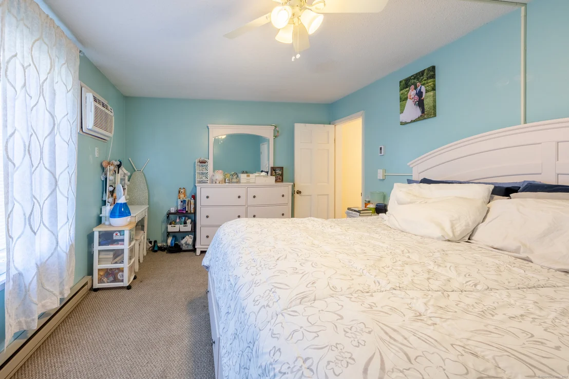 Photo of Unit APT6 at 10 Taft Point