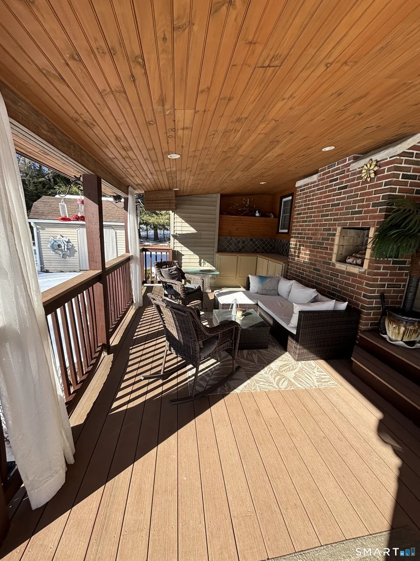 Photo of 5 Insalaco Drive