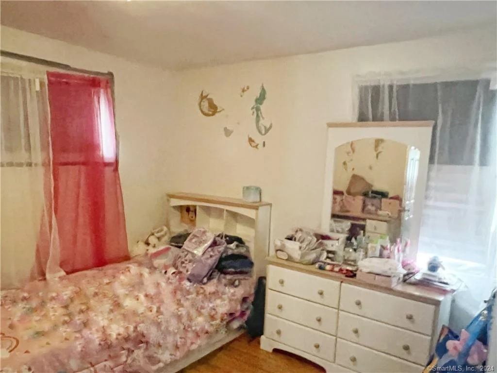 Photo of 49 Howe Road