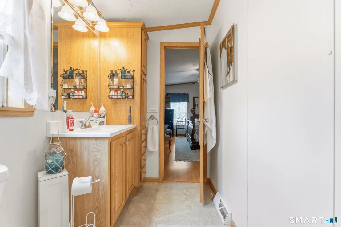 Photo of 27 Skylark Road
