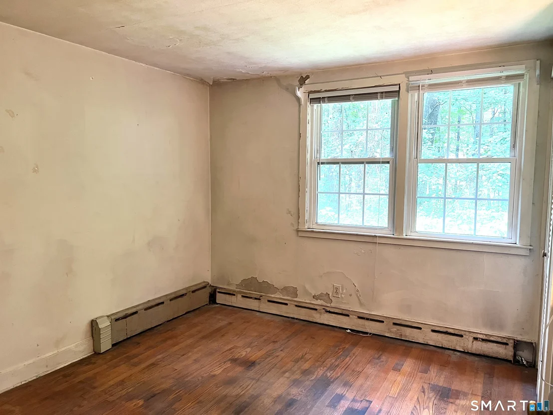 Photo of 75 Black Rock Road